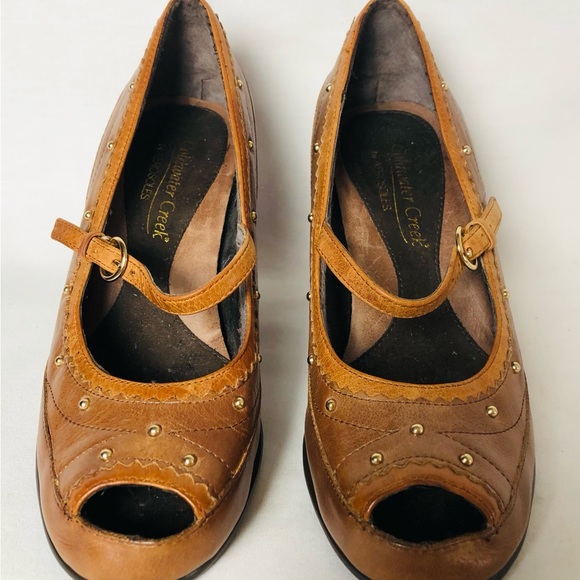 COLDWATER Creek Women’s High Heels Aerosoles Sz 6M Brown Leather Peep Toe S03 - Picture 2 of 13